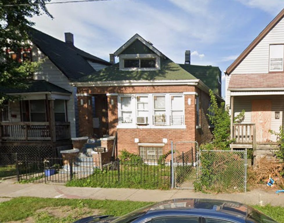 7241 S Carpenter Street, Chicago, IL 60621