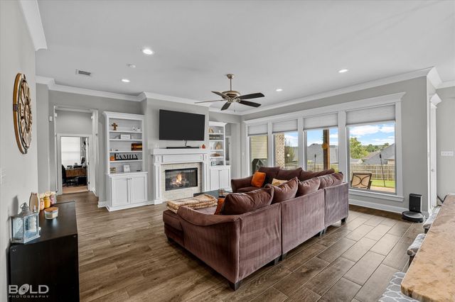 2066 Highpoint Place, Haughton, LA 71037