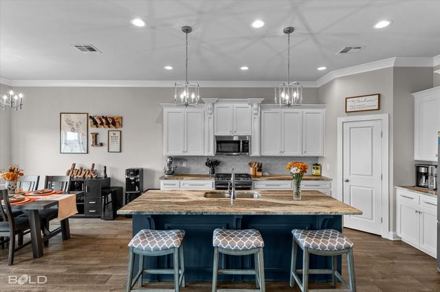 2066 Highpoint Place, Haughton, LA 71037