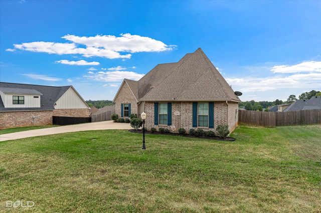2066 Highpoint Place, Haughton, LA 71037