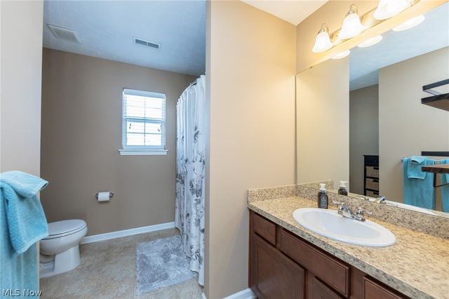 9062 Franklin Drive, North Ridgeville, OH 44039