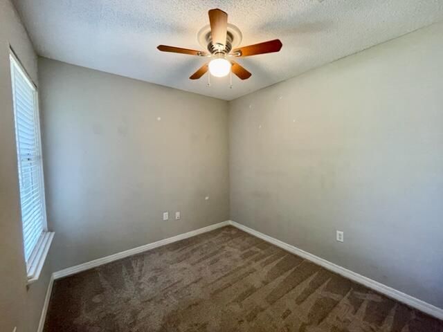 815 Boulevard De L'Orleans, Mary Esther, FL 32569