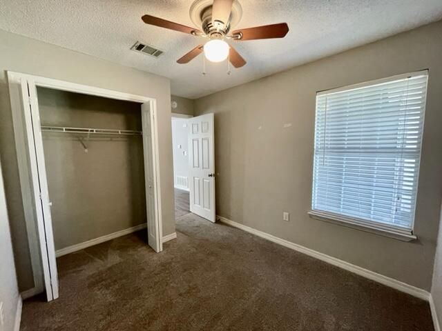 815 Boulevard De L'Orleans, Mary Esther, FL 32569