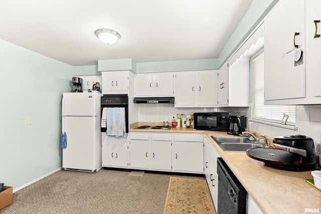 820 W TETON Drive, Peoria, IL 61614