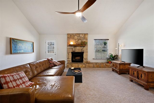 5100 Lambs LN, Austin, TX 78744