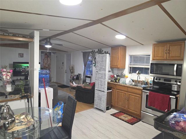 575 VERO AVE, Clewiston, FL 33440