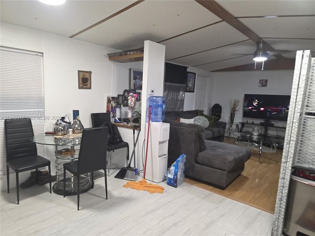 575 VERO AVE, Clewiston, FL 33440