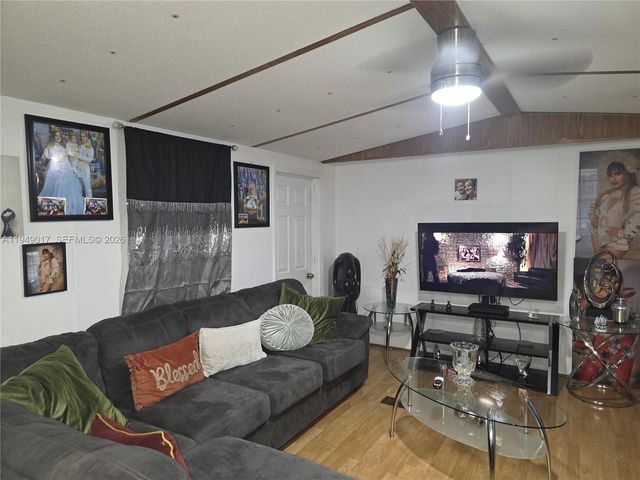 575 VERO AVE, Clewiston, FL 33440