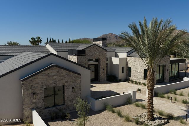 7301 N MOCKINGBIRD Lane, Paradise Valley, AZ 85253