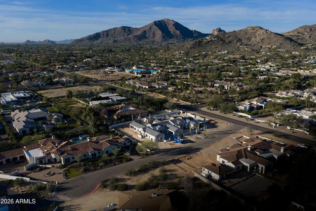 7301 N MOCKINGBIRD Lane, Paradise Valley, AZ 85253