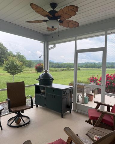 111 Riverwalk Circle, Hayesville, NC 28904