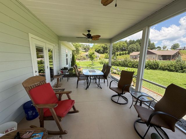 111 Riverwalk Circle, Hayesville, NC 28904