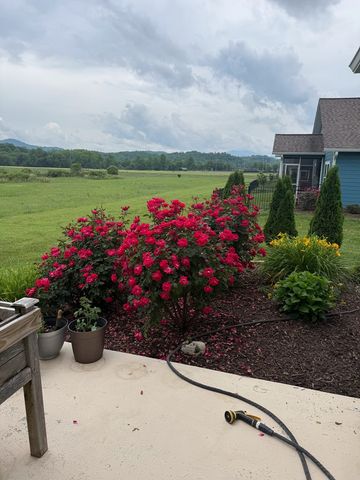 111 Riverwalk Circle, Hayesville, NC 28904