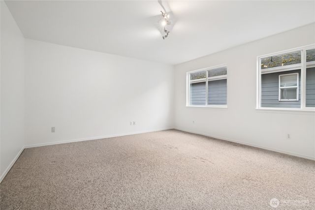 23918 SE 5th Street, Sammamish, WA 98074