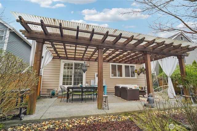 23918 SE 5th Street, Sammamish, WA 98074