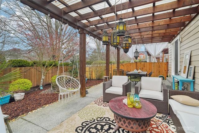 23918 SE 5th Street, Sammamish, WA 98074