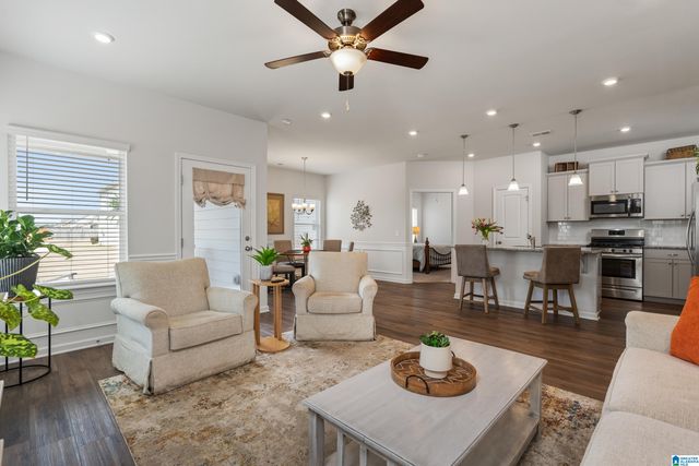 205 SPRINGDALE LANE, Columbiana, AL 35051