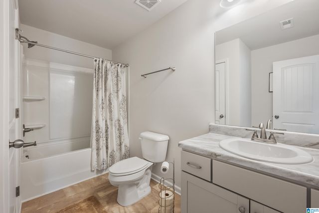 205 SPRINGDALE LANE, Columbiana, AL 35051