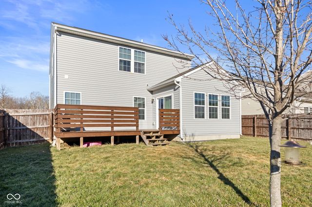 2927 Welcome Way, Greenwood, IN 46143