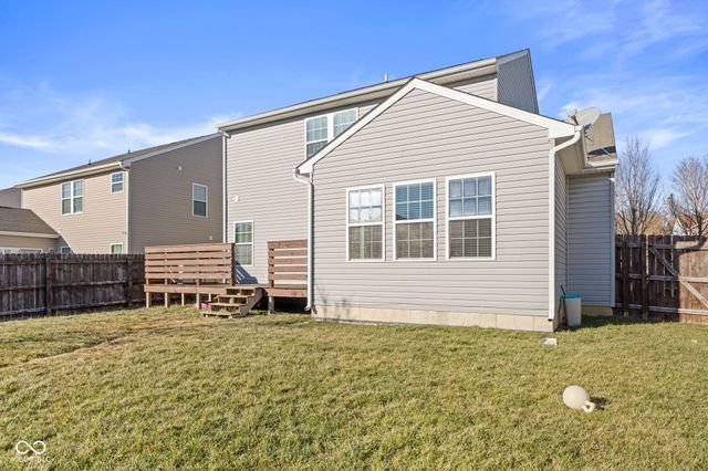 2927 Welcome Way, Greenwood, IN 46143