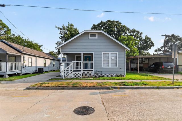 320 E Murrill Street, Baytown, TX 77520