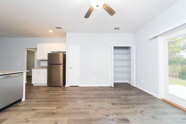 679 Coral Cir, St Augustine, FL 32080