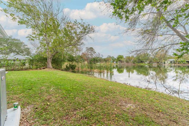 679 Coral Cir, St Augustine, FL 32080