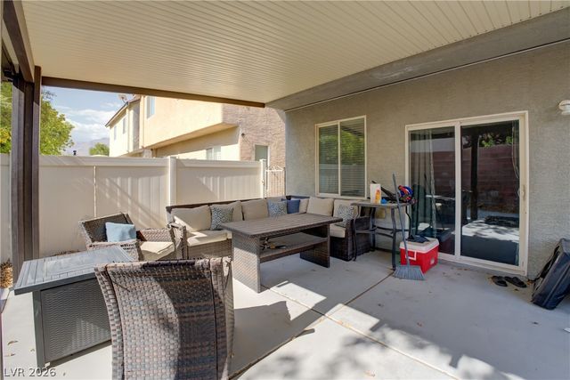 8051 Maple Park Street, Las Vegas, NV 89131