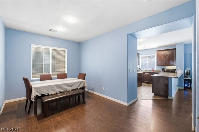 8051 Maple Park Street, Las Vegas, NV 89131