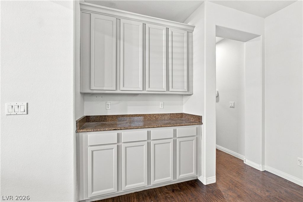 8051 Maple Park Street, Las Vegas, NV 89131 — photo 5