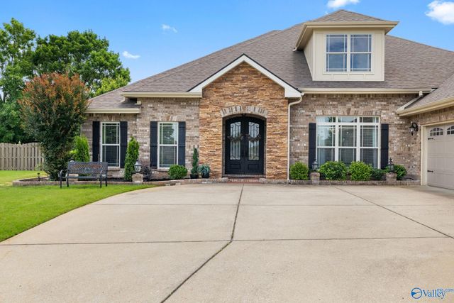 25 Bannut Court SW, Huntsville, AL 35824