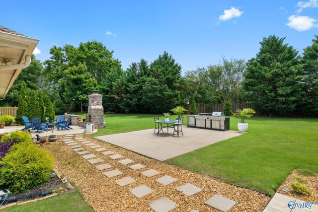 25 Bannut Court SW, Huntsville, AL 35824
