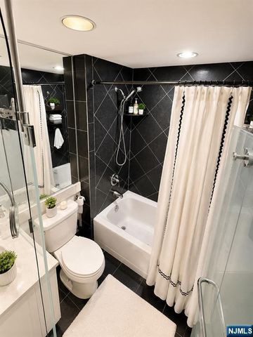 770 Anderson Avenue 6R, Cliffside Park, NJ 07010