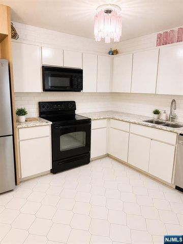 770 Anderson Avenue 6R, Cliffside Park, NJ 07010