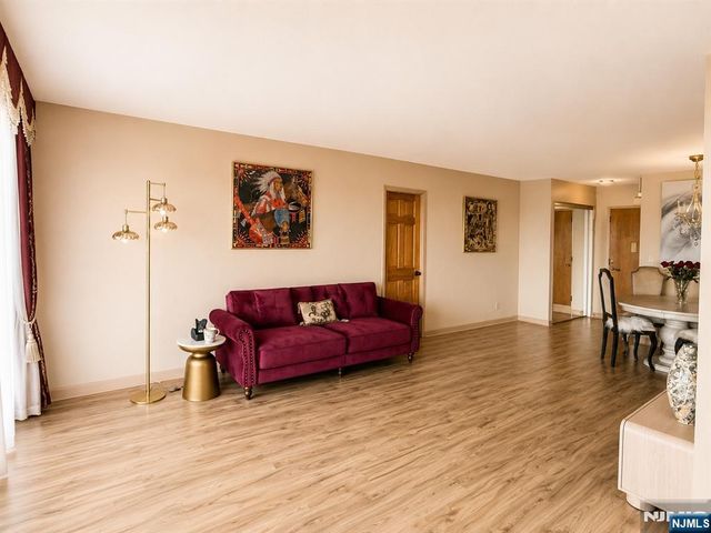 770 Anderson Avenue 6R, Cliffside Park, NJ 07010