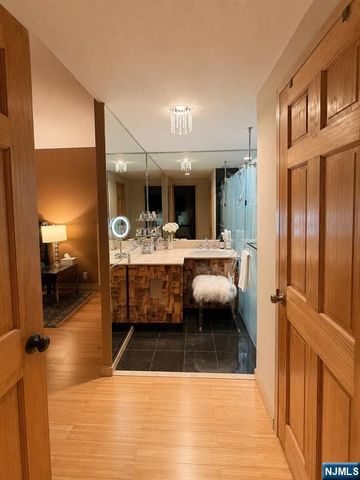 770 Anderson Avenue 6R, Cliffside Park, NJ 07010