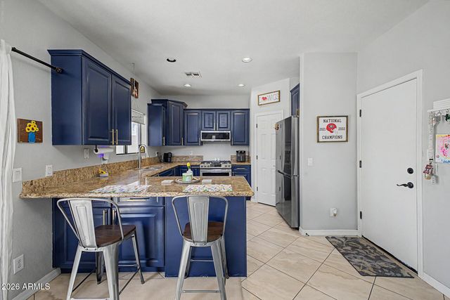 2845 E FREMONT Road, Phoenix, AZ 85042