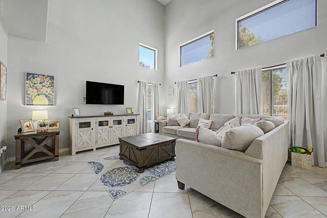 2845 E FREMONT Road, Phoenix, AZ 85042