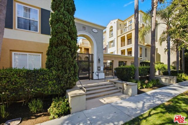 12975 Agustin Place 335, Los Angeles, CA 90094