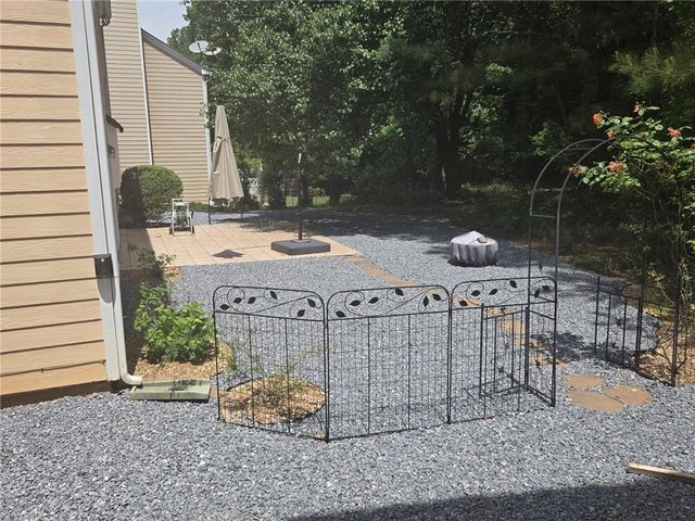 10845 Glenbarr Drive, Duluth, GA 30097