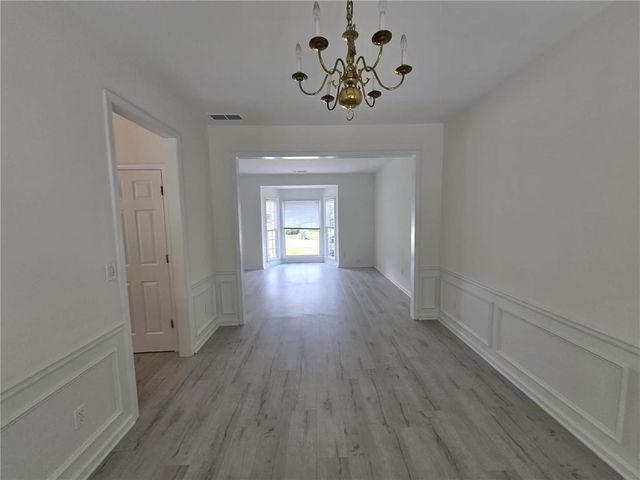 10845 Glenbarr Drive, Duluth, GA 30097