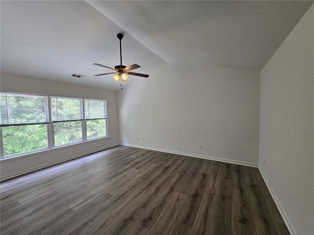 10845 Glenbarr Drive, Duluth, GA 30097