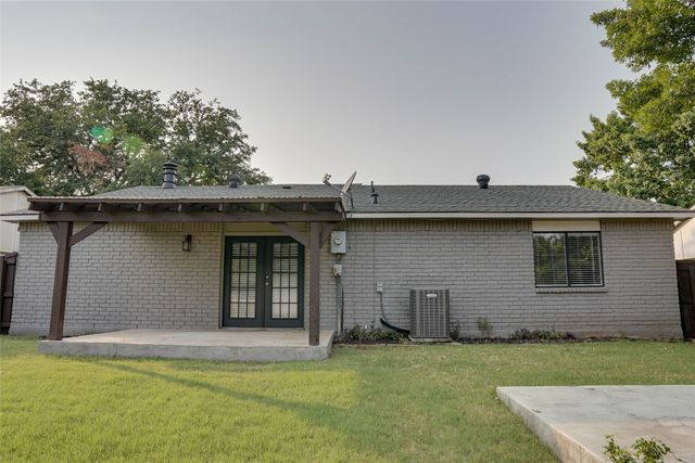 728 Wandering Way Drive, Allen, TX 75002