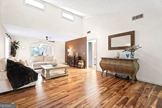 487 Warren Road SW, Lawrenceville, GA 30044