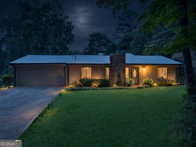 487 Warren Road SW, Lawrenceville, GA 30044