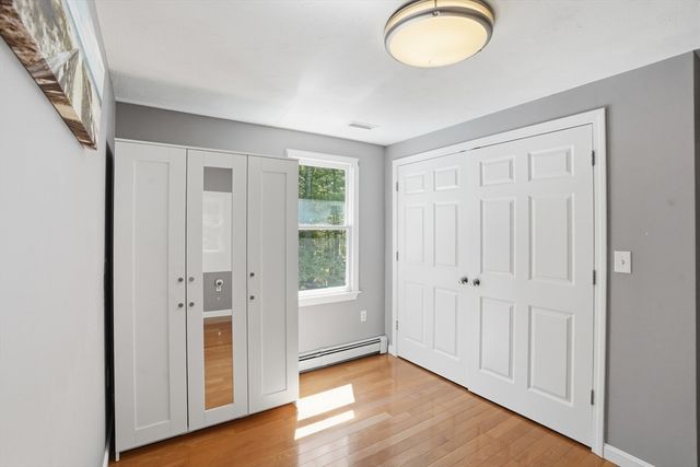 61 Stoney Weir Rd, Halifax, MA 02338