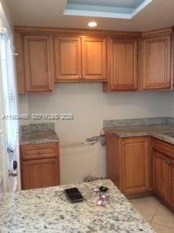 3000 Marcos Dr P312, Aventura, FL 33160