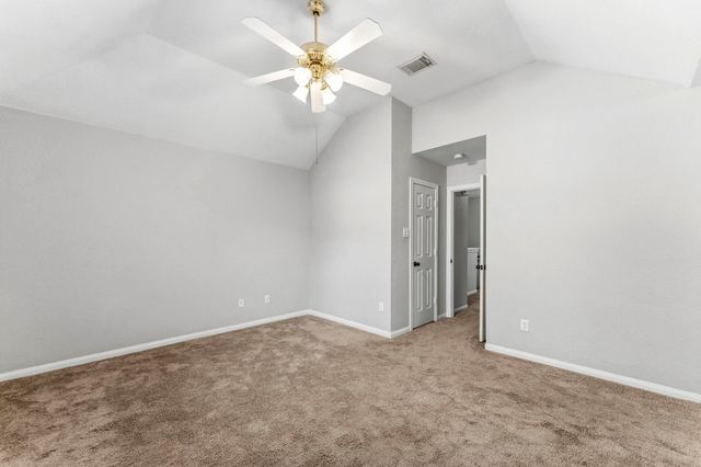 2822 Whitman Drive, Montgomery, TX 77356