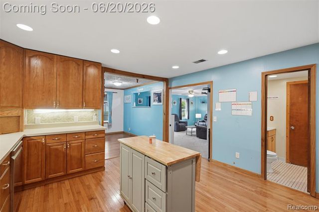3604 Minton Road, Lake Orion, MI 48359