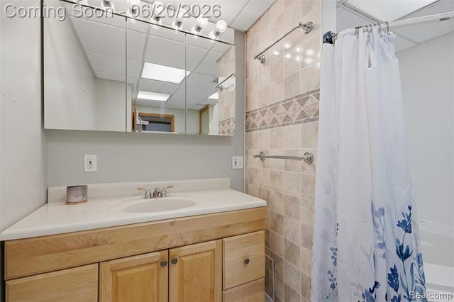 3604 Minton Road, Lake Orion, MI 48359